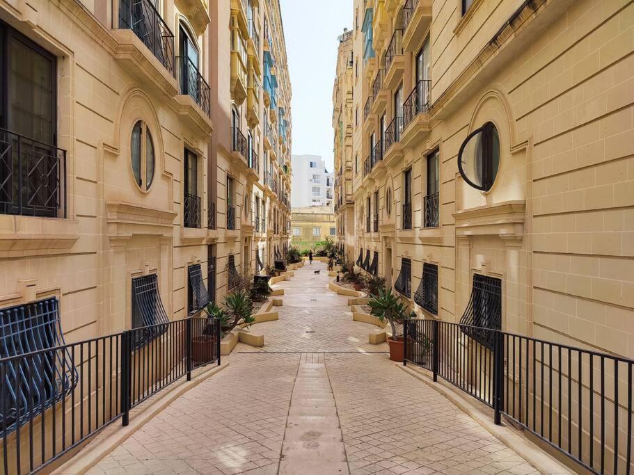 La88 Belmonte Apartment สลีมา ภายนอก รูปภาพ